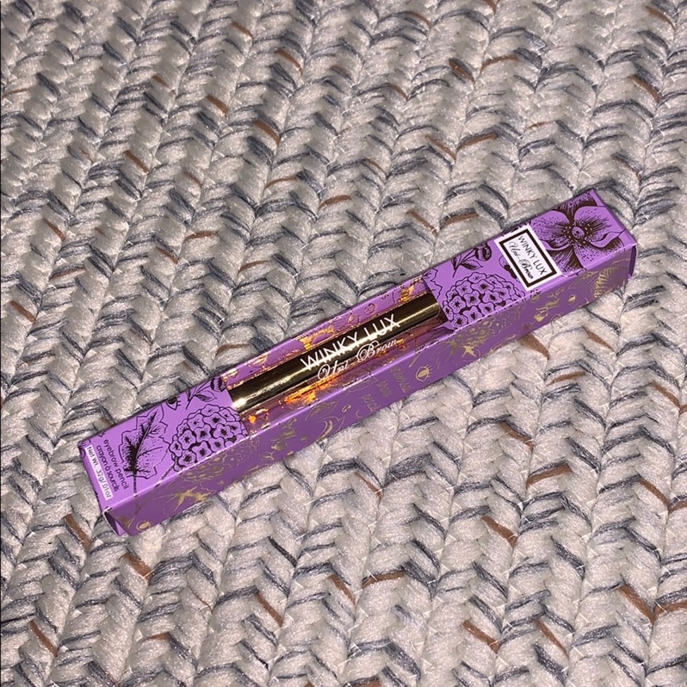 **NEVER USED OR SWATCHED NEW UNOPENED BROW PENCIL